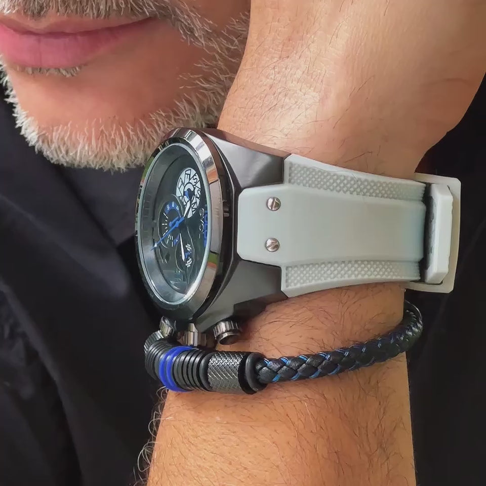 #color_black-and-blue