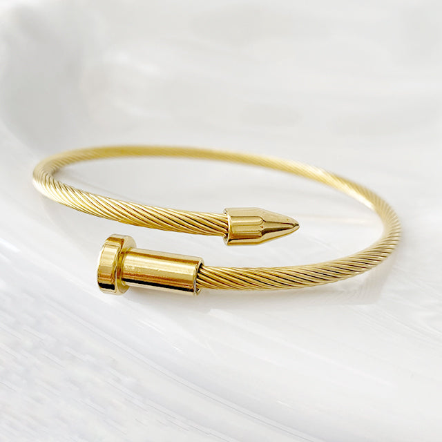 Men's gold bangle bracelet